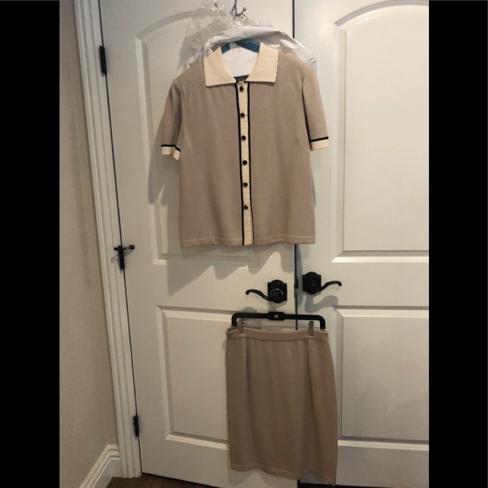 St John 2 Piece Outfit